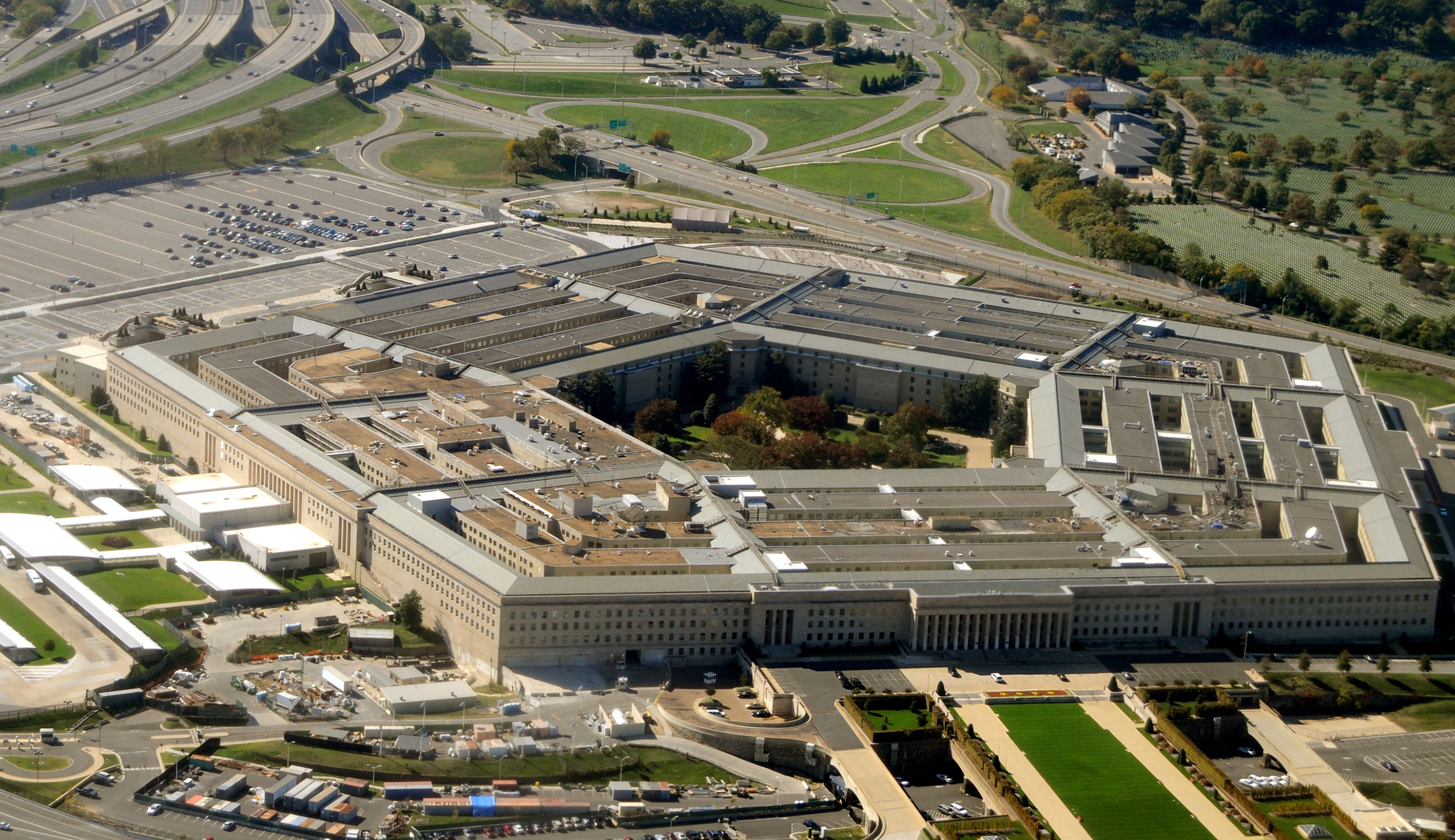 Cybersecurity, AI, and 5G: Top tech features in new defense spending bill