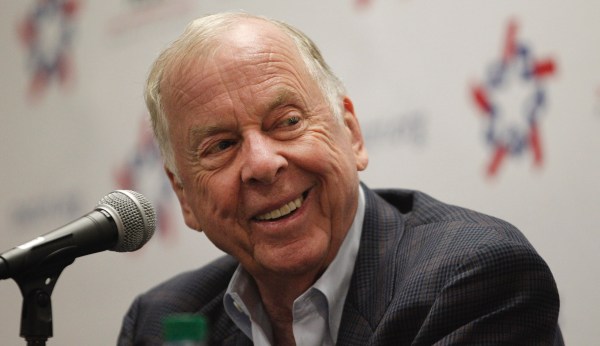Oil magnate and entrepreneur T. Boone Pickens dies at 91
