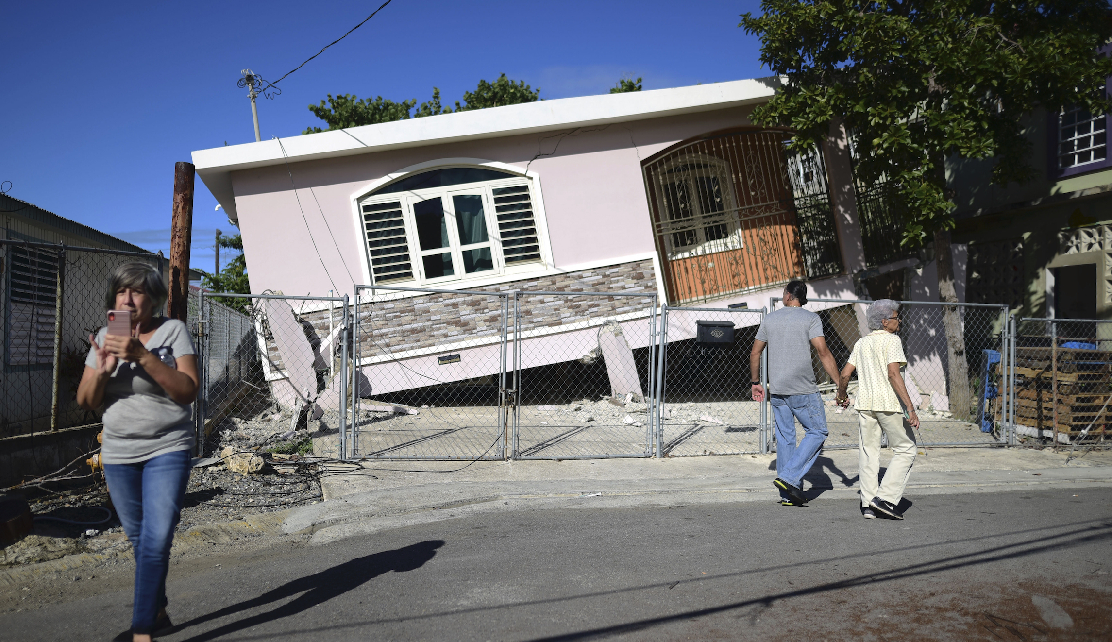 ‘Woke up screaming’: 5.8-magnitude quake damages homes in Puerto Rico