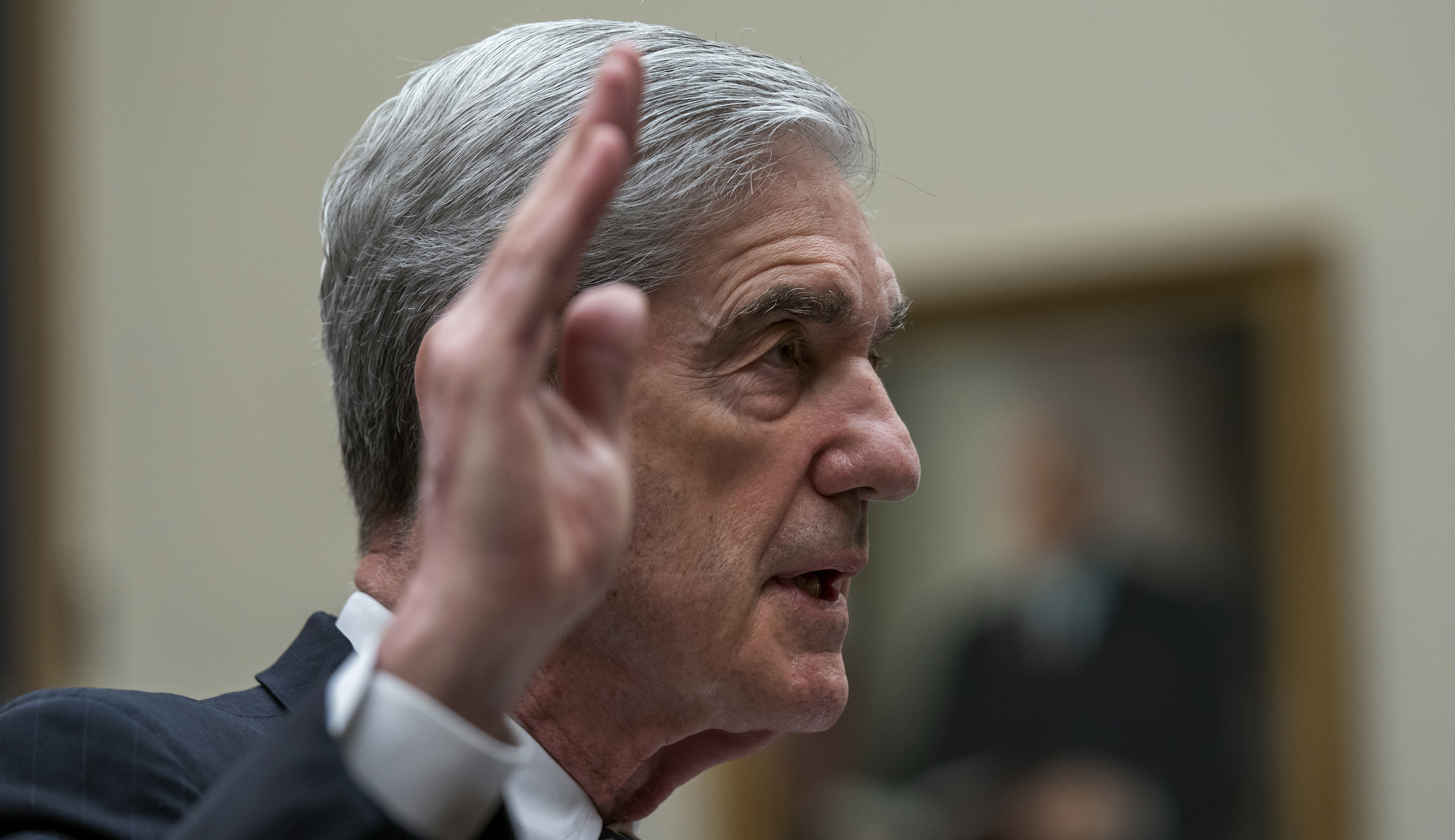 White House officials: Mueller pursued FBI director post in 2017, contrary to sworn testimony