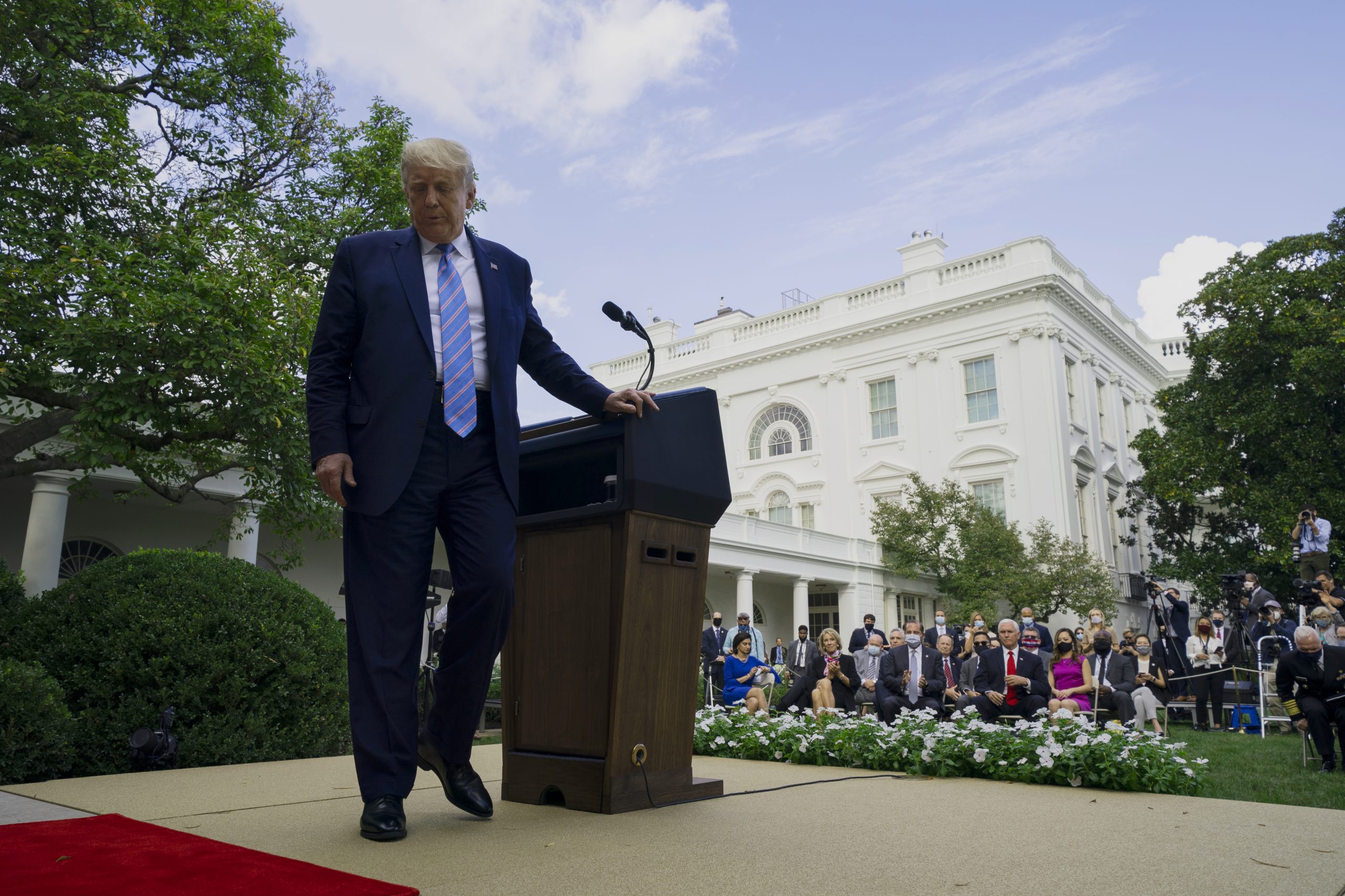White House is not contact tracing Rose Garden event and rejected CDC offer to track down those exposed to Trump: Reports