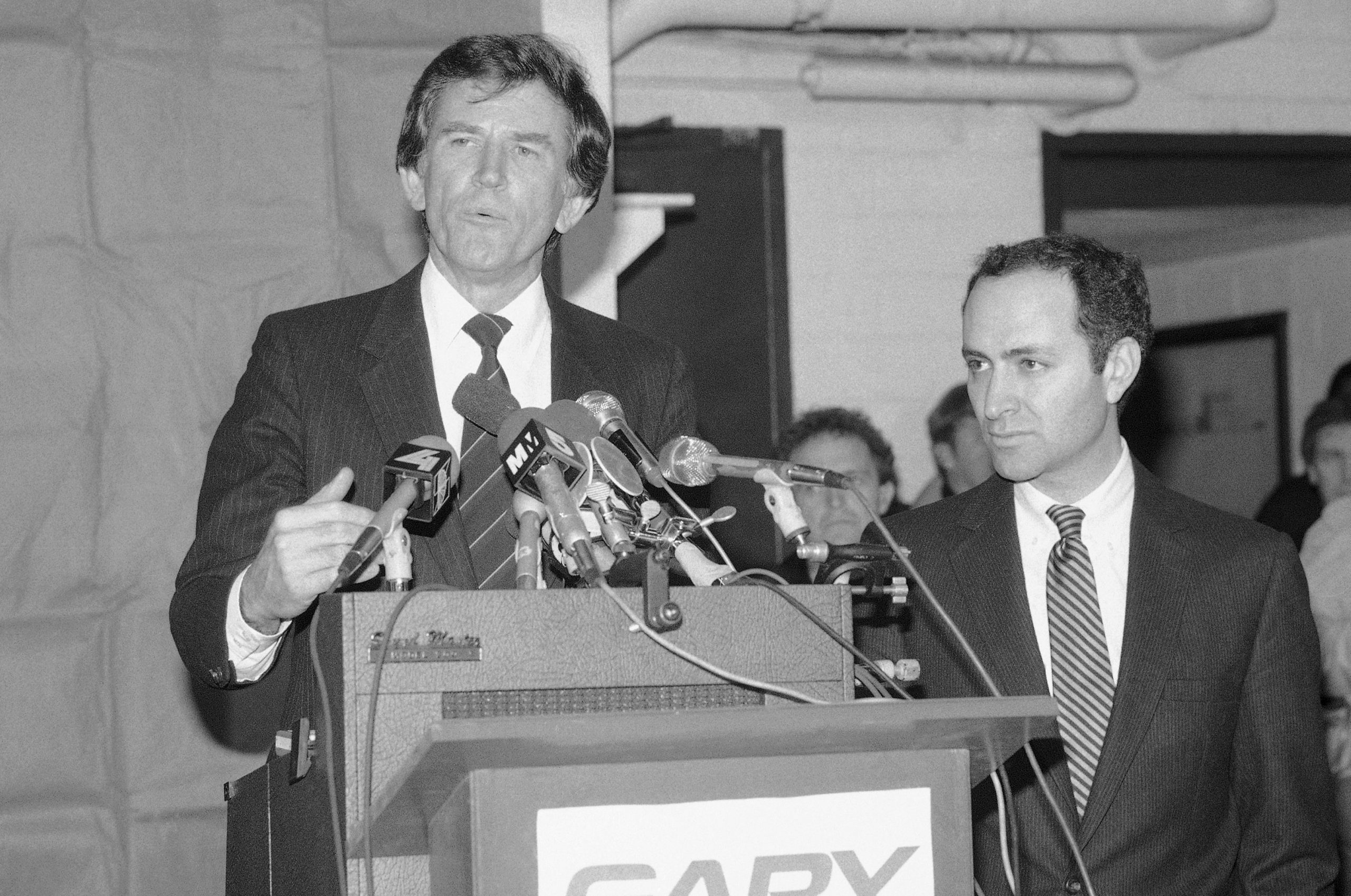 Gary Hart, Charles Schumer