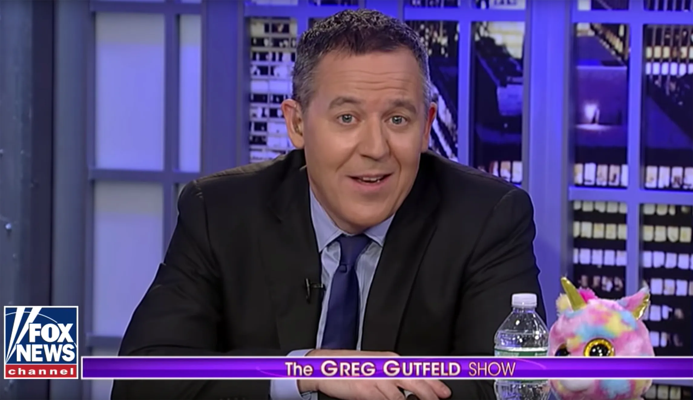 Greg Gutfeld: Trump ‘better than Gandhi’ on international peace deals