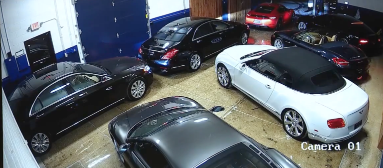 Luxury vehicles worth nearly $1 million stolen from Chicago dealership