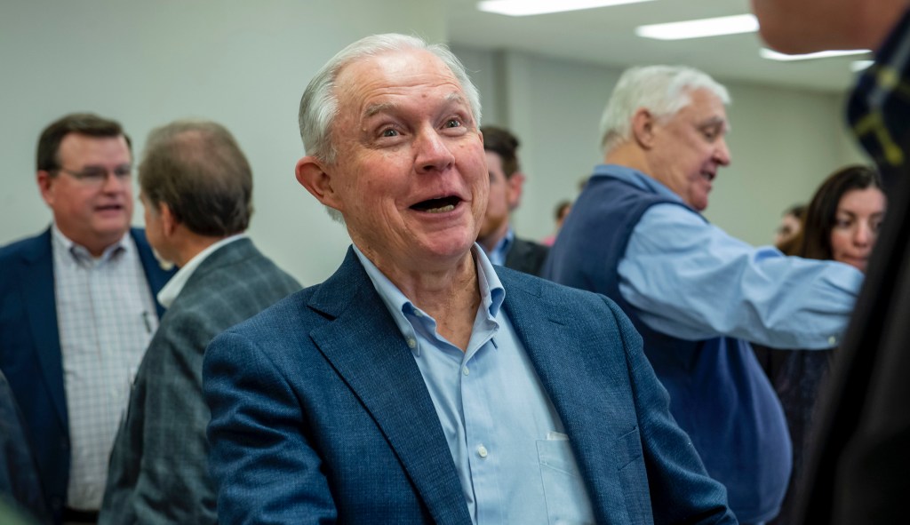Jeff Sessions’s political comeback dreams stay alive