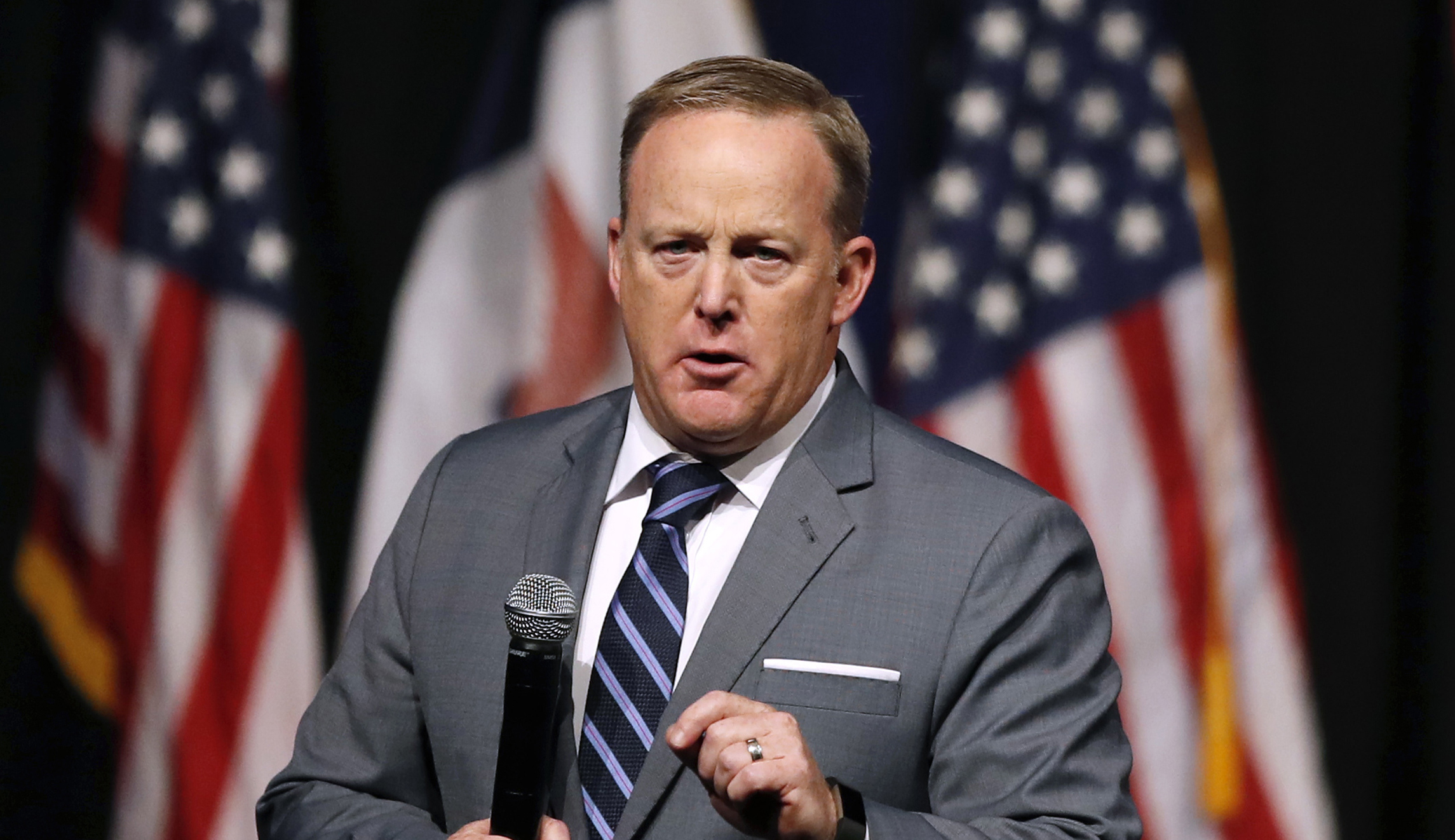 Sean Spicer accused of ‘gaslighting’ people with memoir ‘littered with inaccuracies’