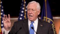 Democrats snipe at each other over unemployment negotiations with GOP
