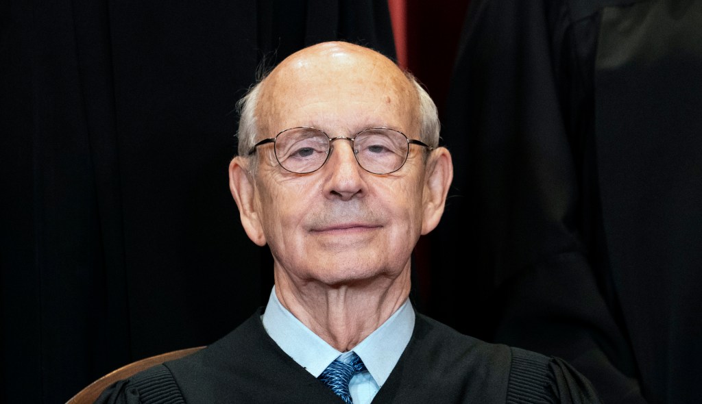 Breyer enrages liberals after deciding not to retire