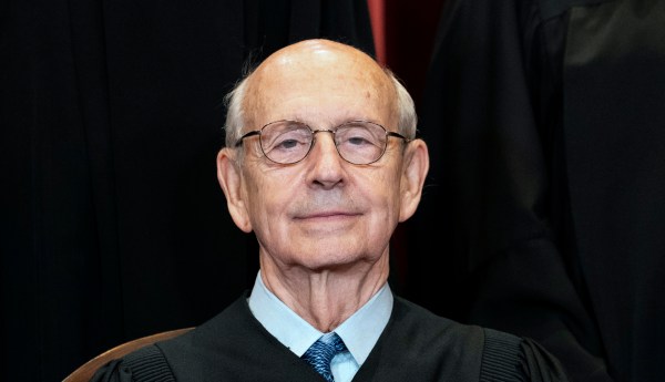 Breyer enrages liberals after deciding not to retire