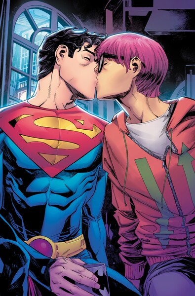 Superman Son of Kal El 5 Interior_6171a781282f65.54185927.jpg
