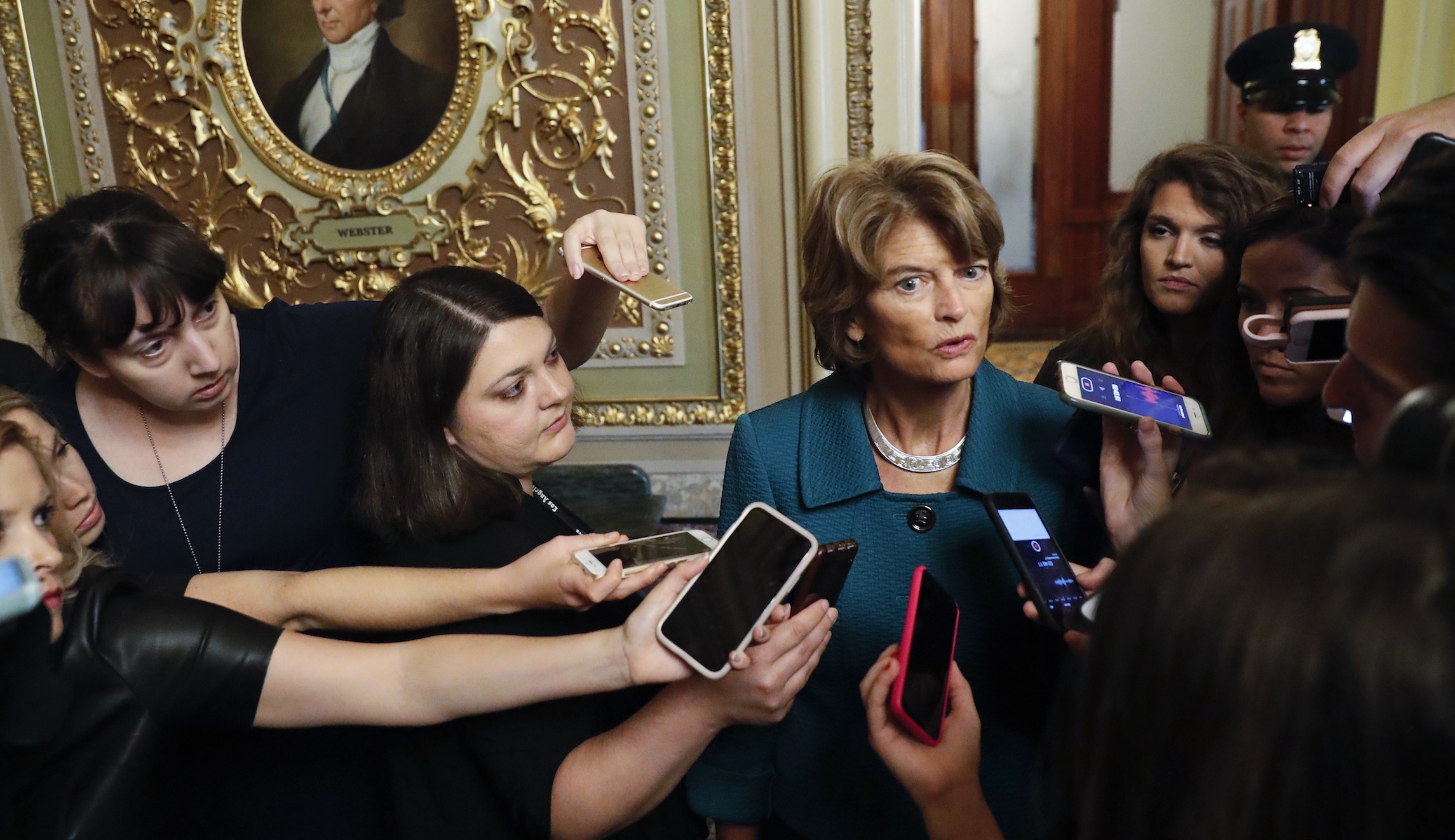 Murkowski defends vote for Trump administration’s alternative to Obamacare plans