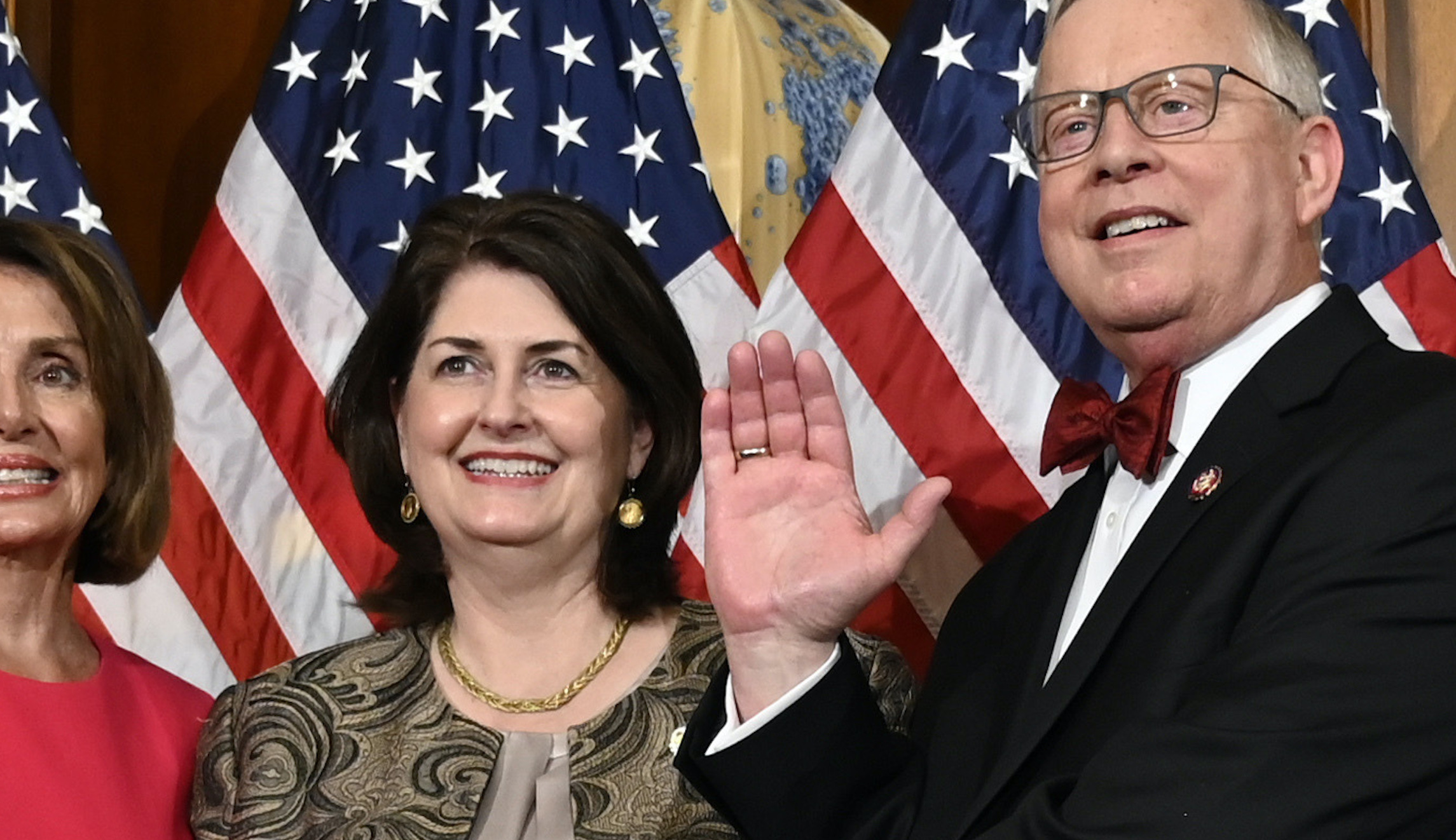 Trump pumps up Susan Wright, widow of late congressman, previewing 2022 themes