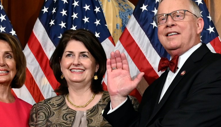 Trump pumps up Susan Wright, widow of late congressman, previewing 2022 themes