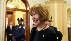 Sen. Tina Smith condemns drug companies but invests more than a quarter million in them