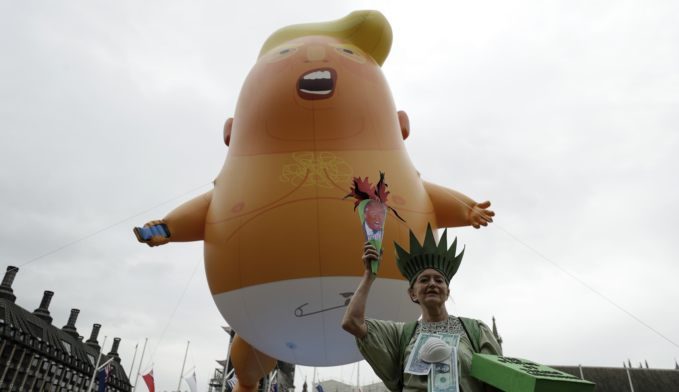 ‘Baby Trump’ blimp allowed to fly during Trump July Fourth event