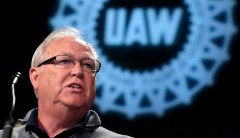 Feds investigating current and former UAW union bosses for yearslong embezzlement scheme