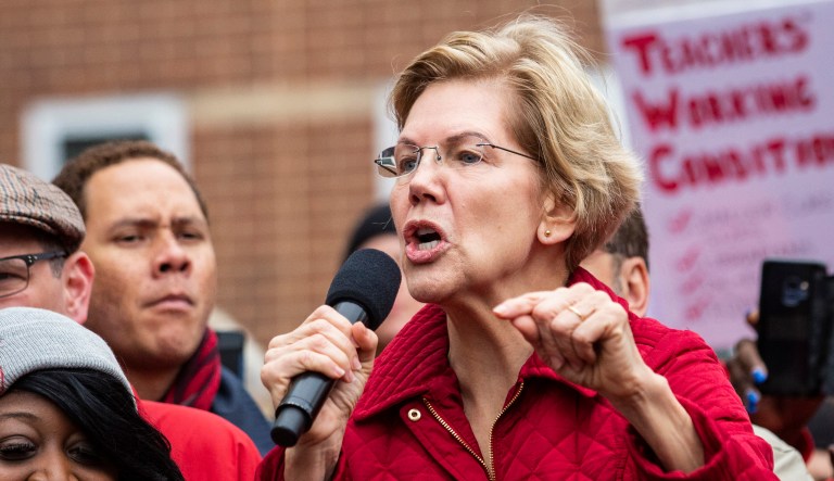 Presidential candidate U.S. Sen. Elizabeth Warren (D-MA) joins striking Chicago Teachers Union and SEIU Local 73 members for a speech on the picket line outside Oscar DePriest Elementary School on the West Side, Tuesday morning, Oct. 22, 2019.