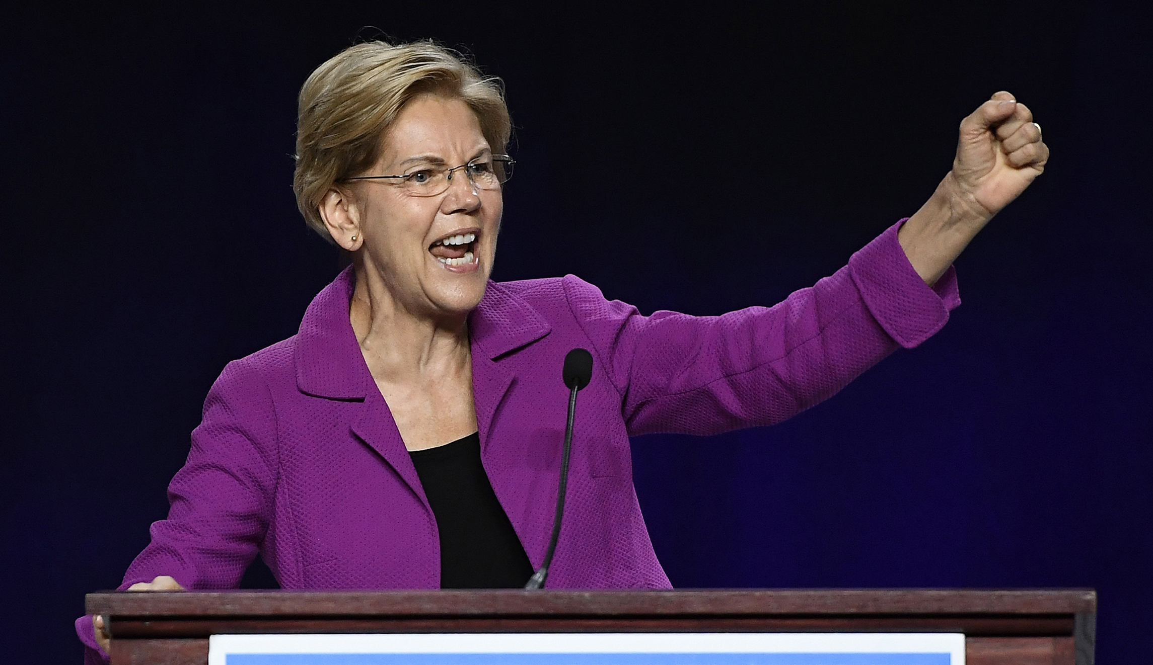 ‘Legalized bribery’: Warren slams lobbyists despite having taken their donations