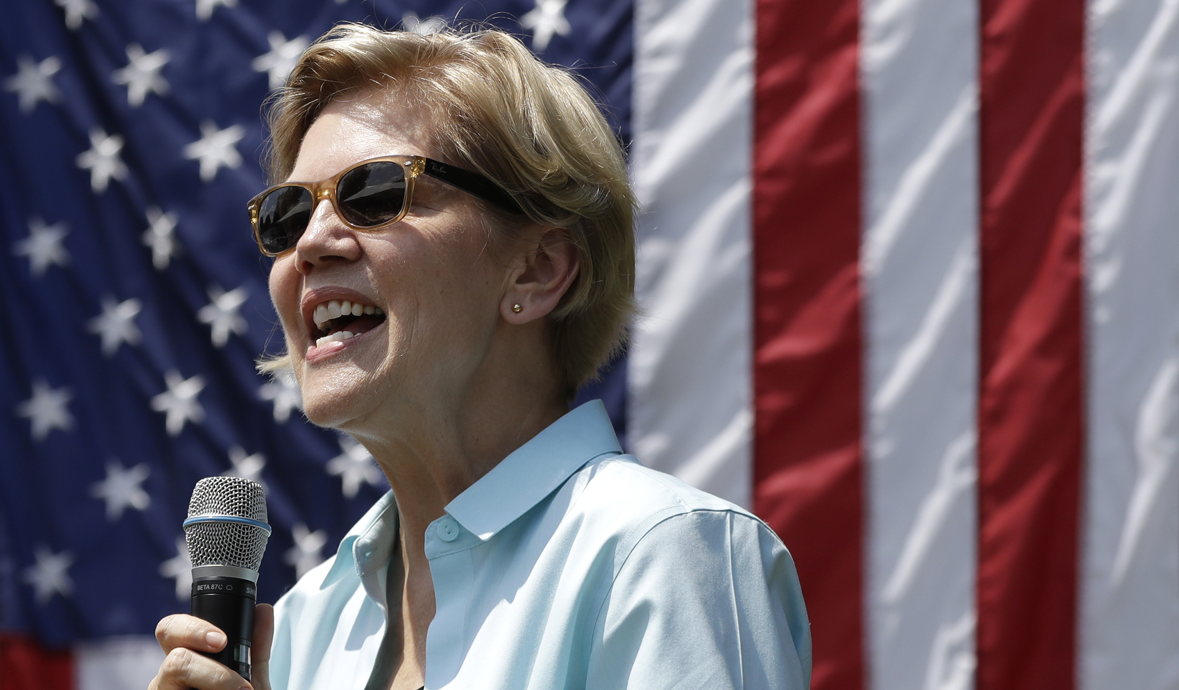 Democratic presidential candidate Sen. Elizabeth Warren, D-Massachusetts, speaks at a campaign event in Bow, New Hampshire.
