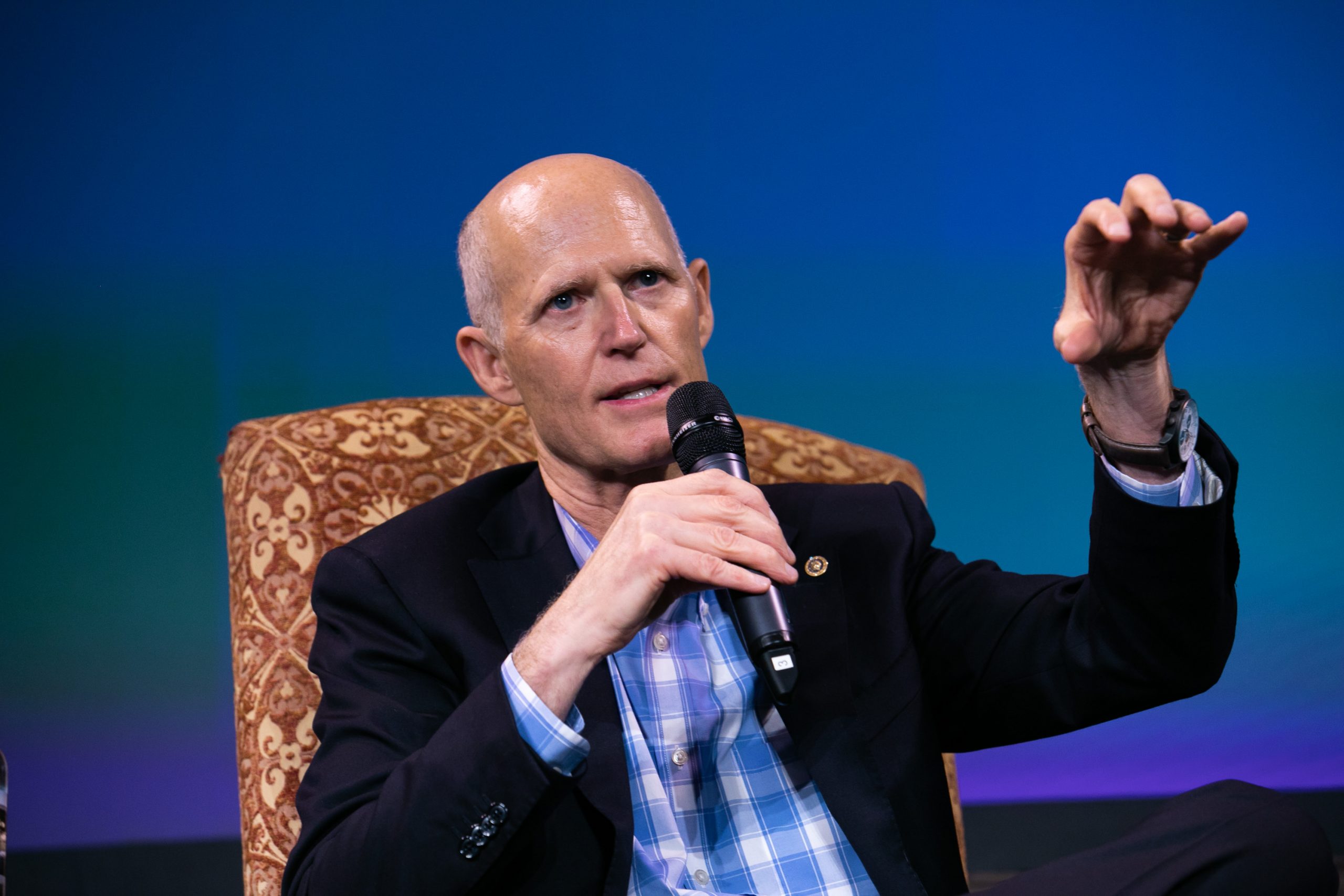 Sen. Rick Scott, Hugo Gurdon, and David Drucker on the crisis and politics of immigration