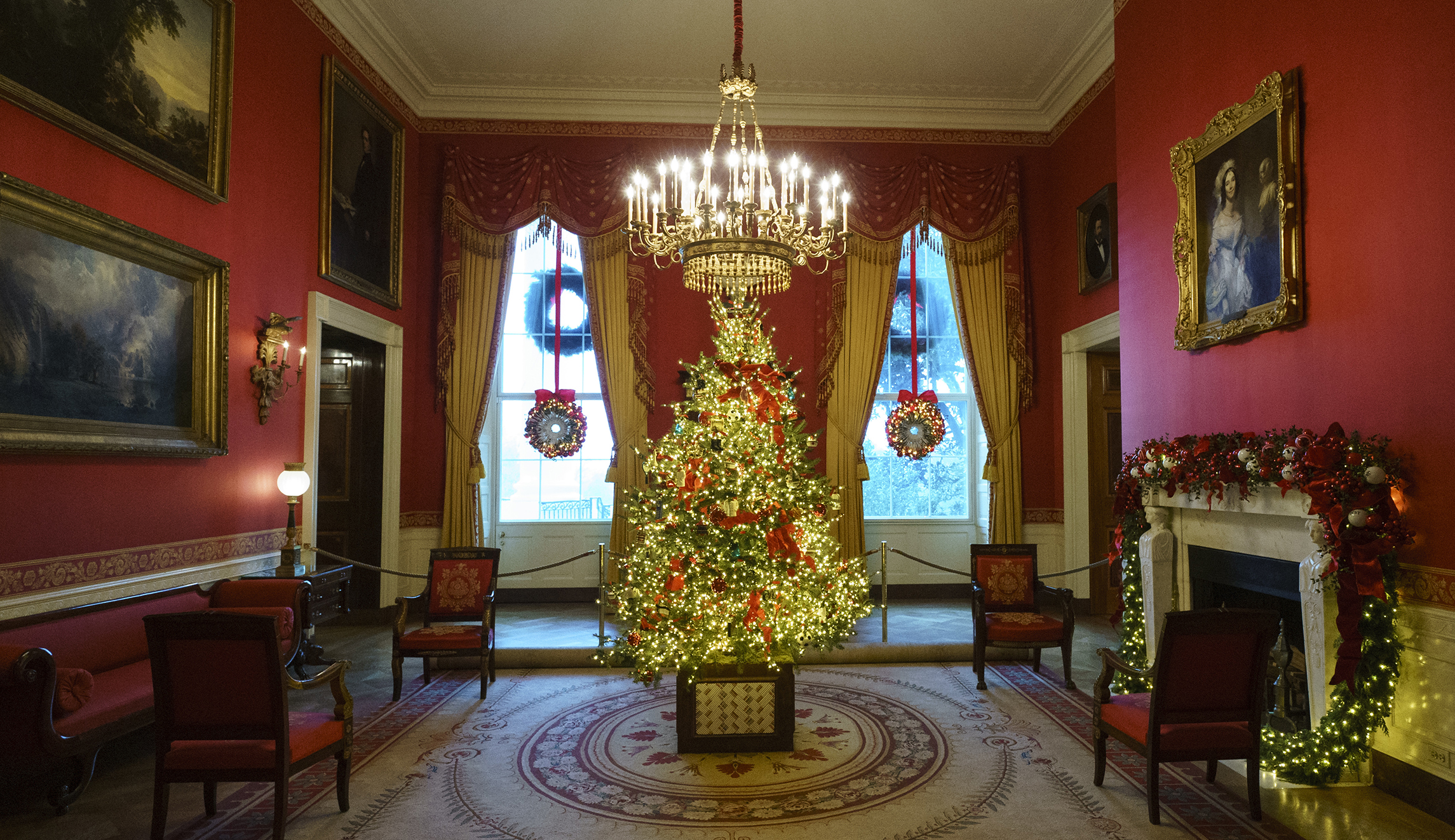 Give Melania Trump a break — the White House Christmas decorations are elegant