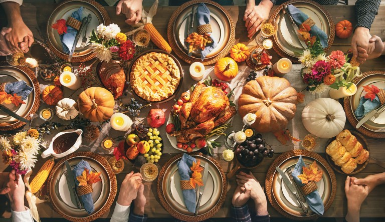Michigan college athlete donates Thanksgiving turkeys to families in need
