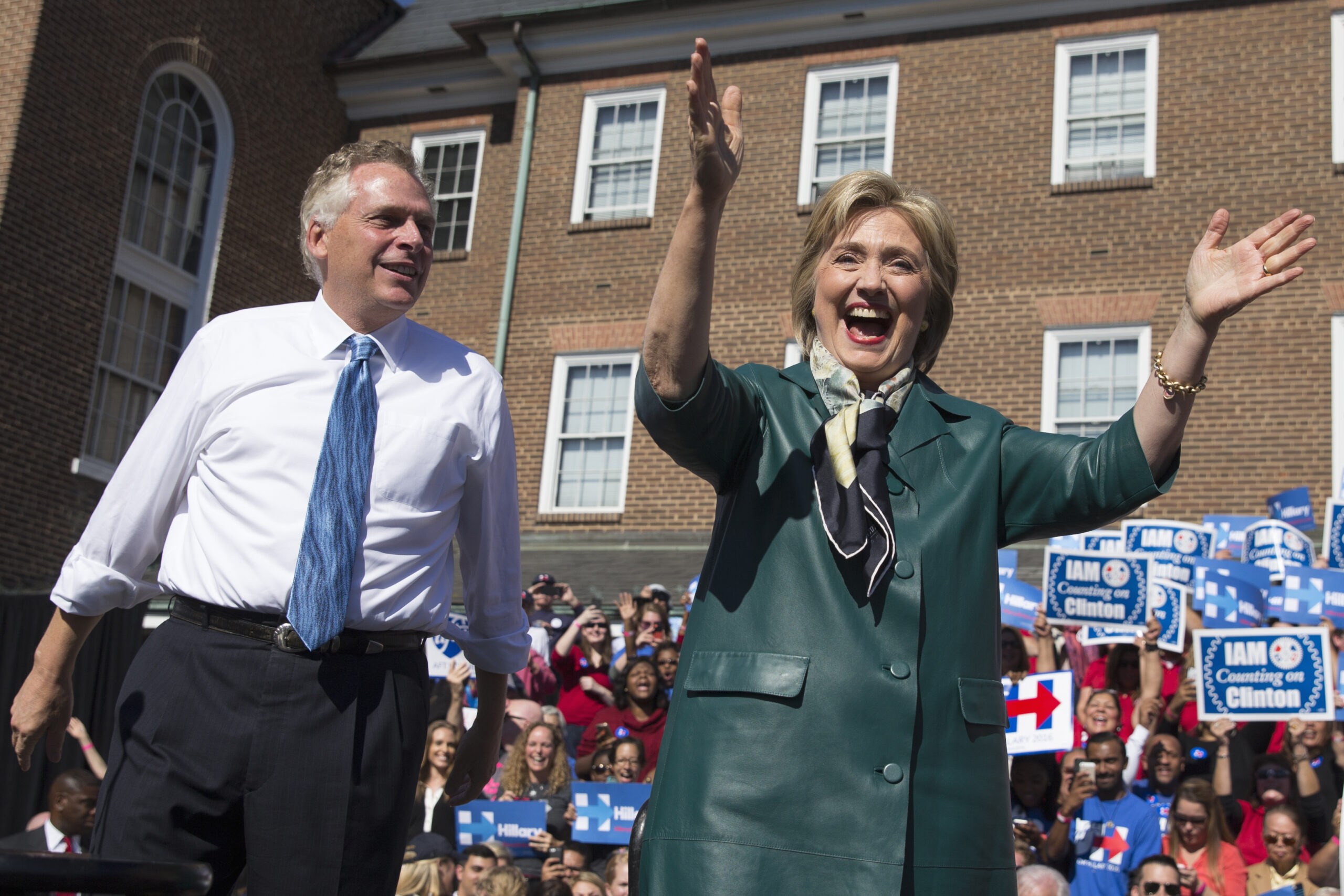 Clinton takes victory lap after Benghazi hearing