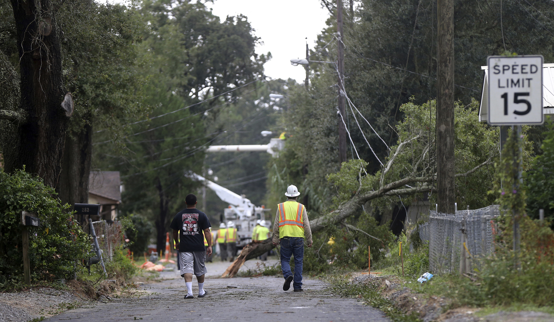 Trump declares disasters in Alabama, Florida after Hurricane Nate makes landfall