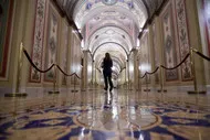 Bloomberg: Do-nothing Congress dithers on budget as deadline nears
