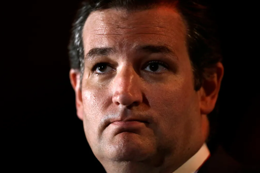 More in GOP propose Ebola travel restrictions