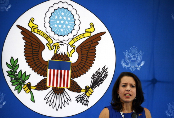 White House defends diplomats expelled by Venezuela