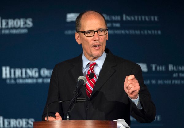 Labor secretary pitching Clinton to unions