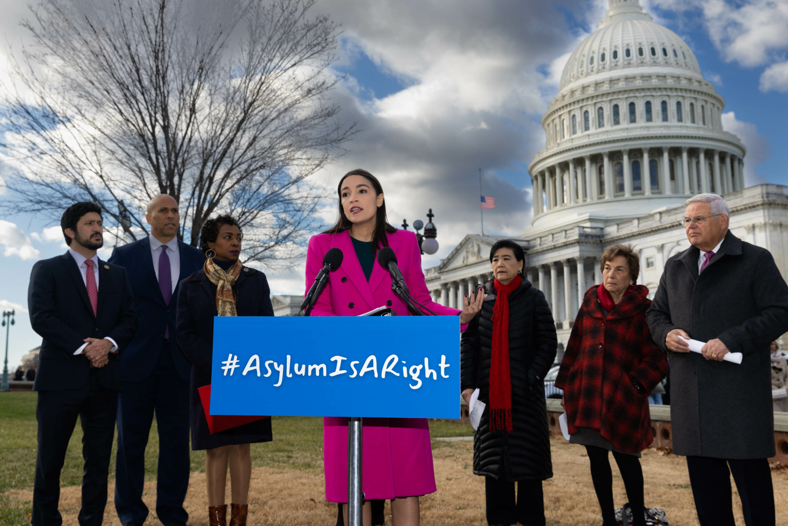 Congressional Democrats push back on new Biden immigration policies