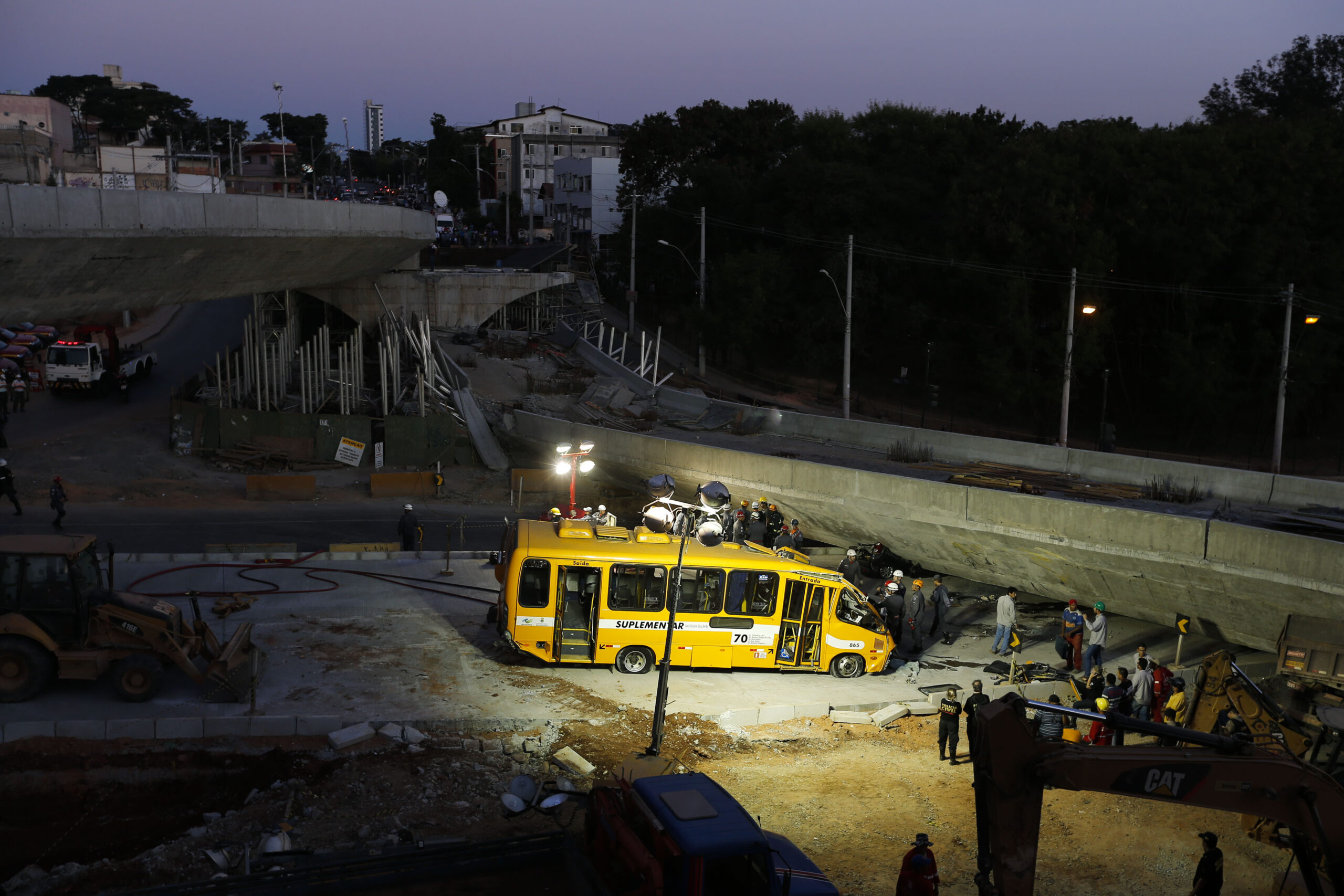 Final death toll of collapsed Brazil overpass is 2