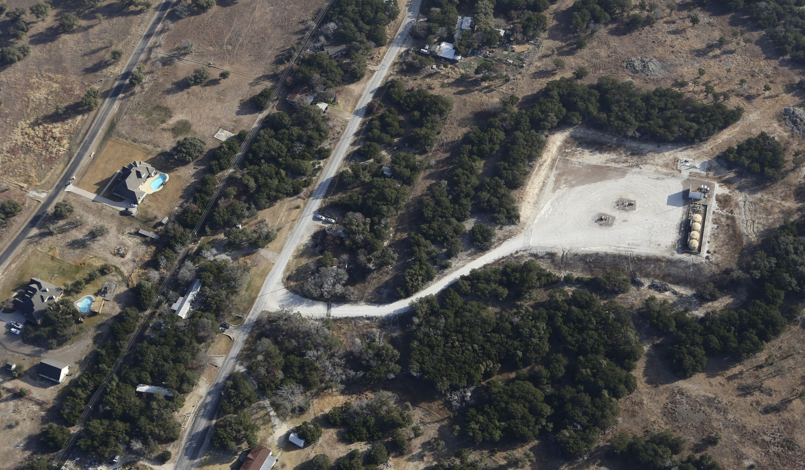 Environmental groups: White House throwing EPA under bus on fracking