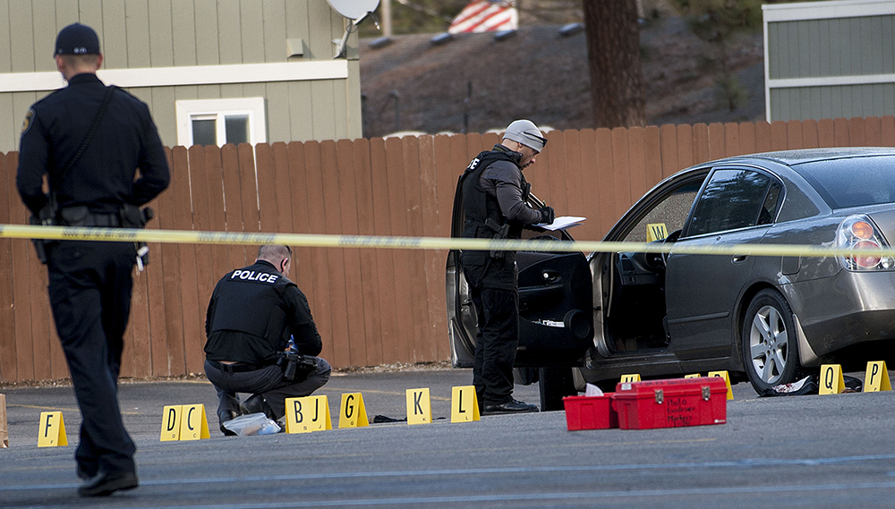 Gunman goes after pastor who endorsed Cruz