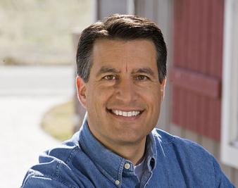 Sandoval Endorses Perry