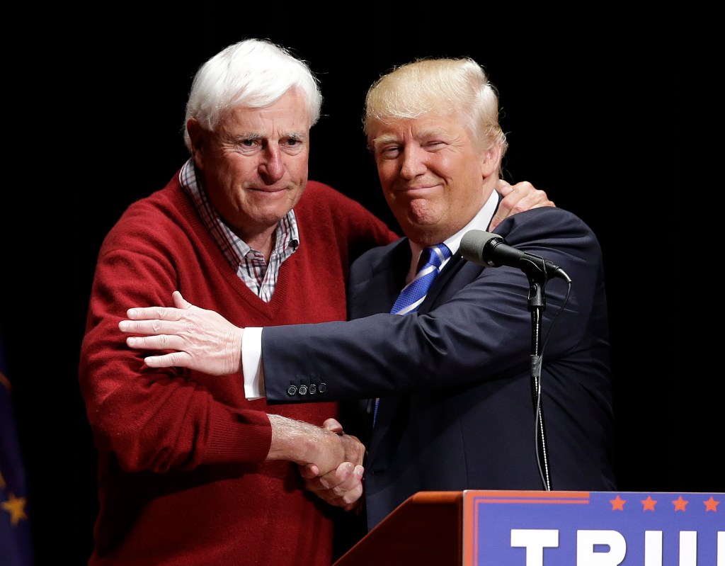 Trump misspells Bobby Knight’s name