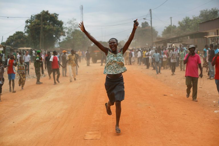 Rebels escorted from base in C. African Republic
