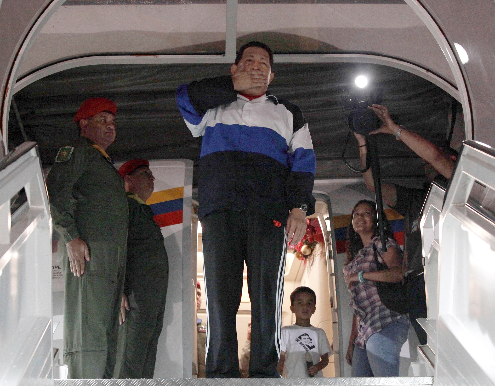 Hugo Chavez’s heir tears up over cancer battle