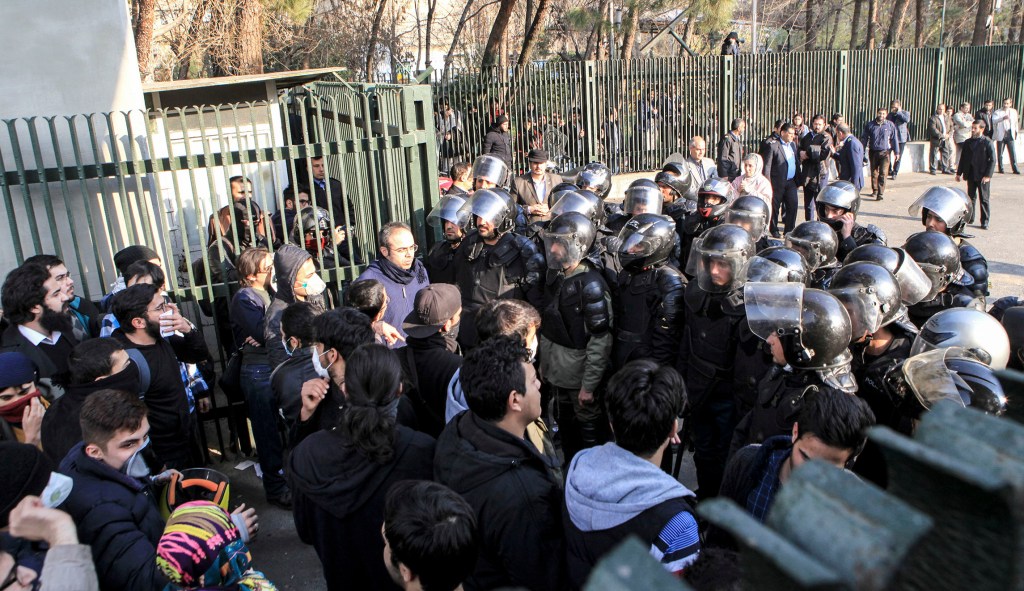 2 protesters in Iran killed as social media apps blocked