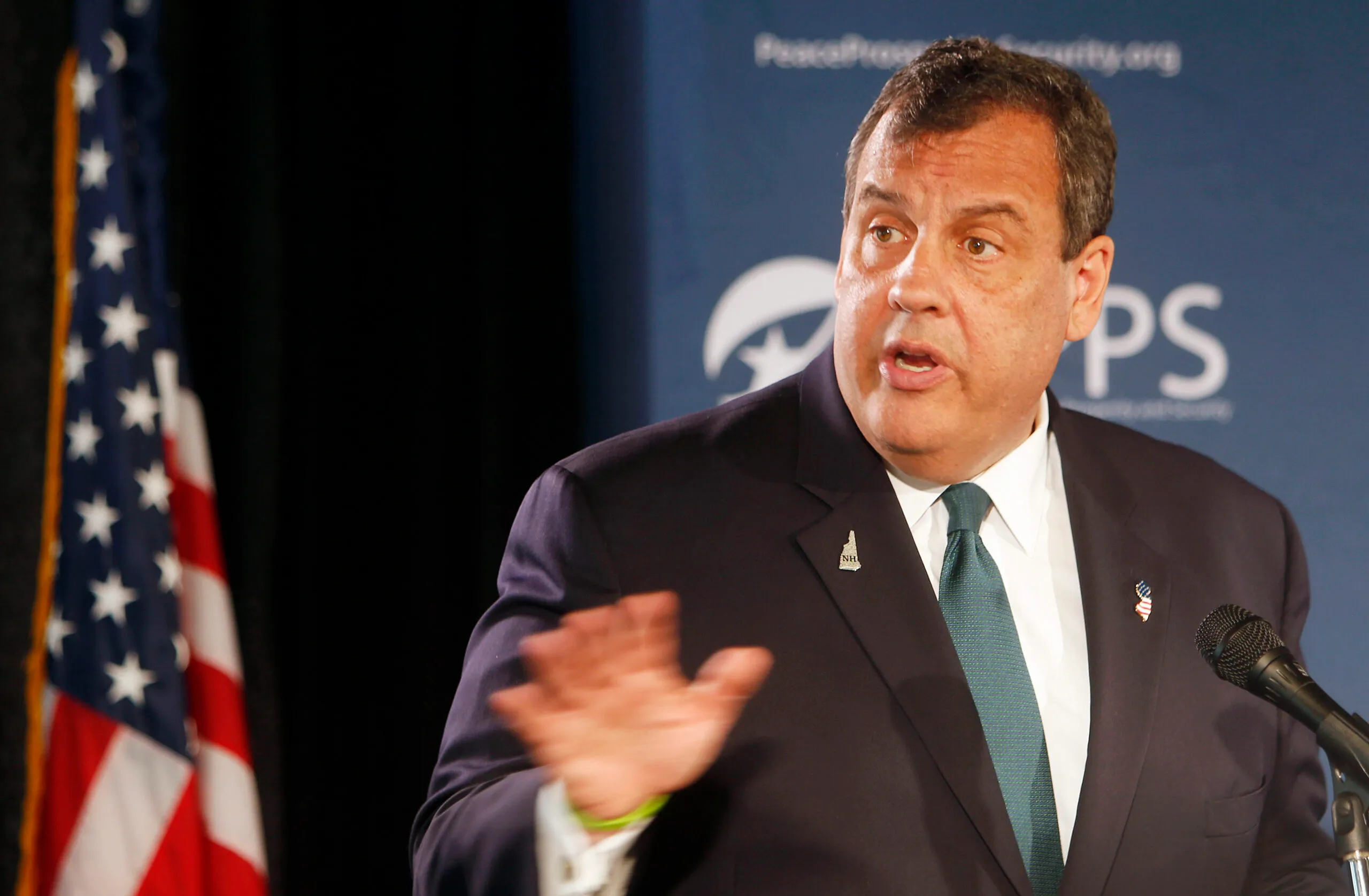 Chris Christie: Elizabeth Warren has taken over the Democratic Party