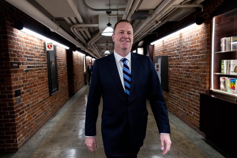 GOP lawmakers introduce bill allowing federal officials to be sued for censorship