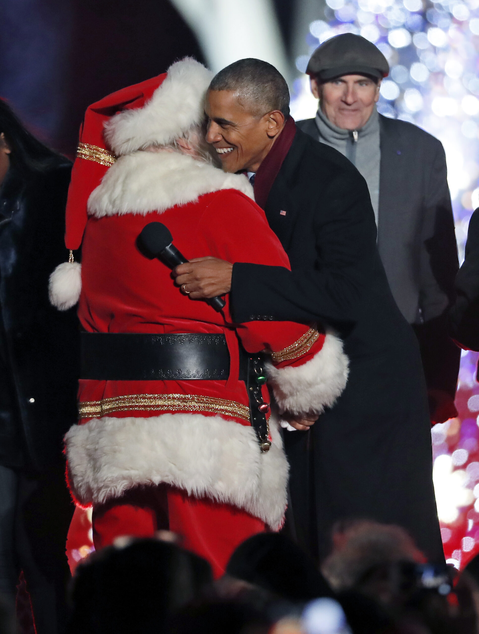 VA hospitals welcome Christ back to Christmas