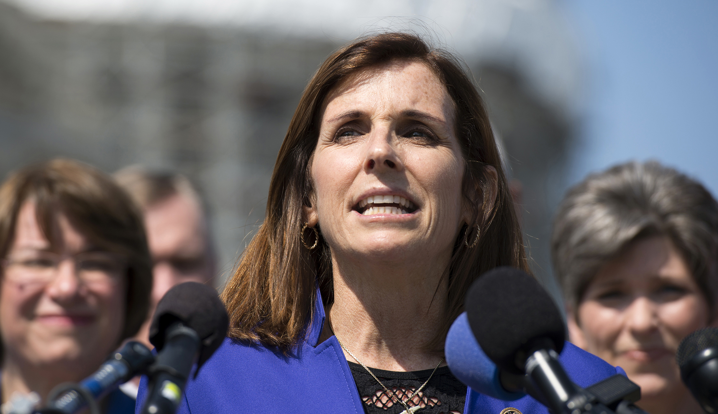 Republican lawmaker Martha McSally flouts ladies dress code