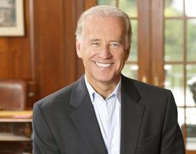 Biden Cracks On Blumenthal’s Vietnam Lies at Veteran Event