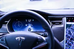 Tesla tumbles as NTSB probe compounds self-driving car worries