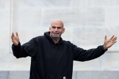 John Fetterman is an embarrassing slob