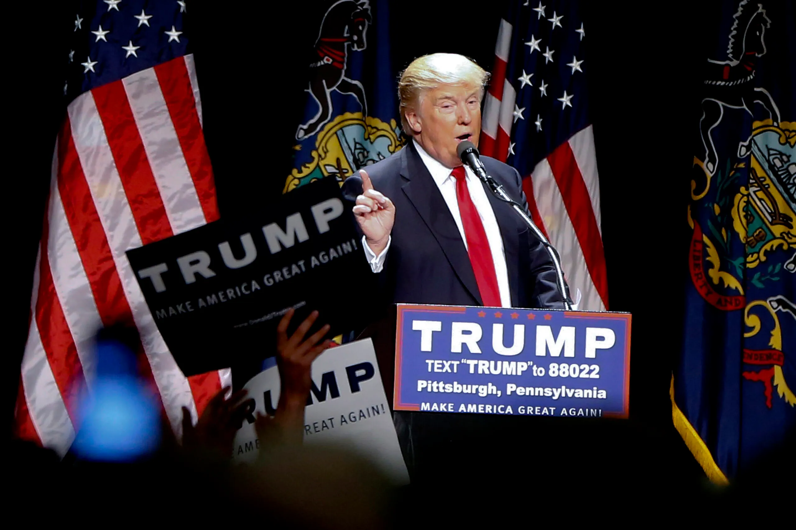 Poll: Trump holds double-digit lead in Pennsylvania