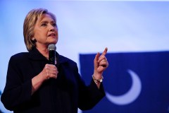 State Dept. to release more Clinton emails before South Carolina